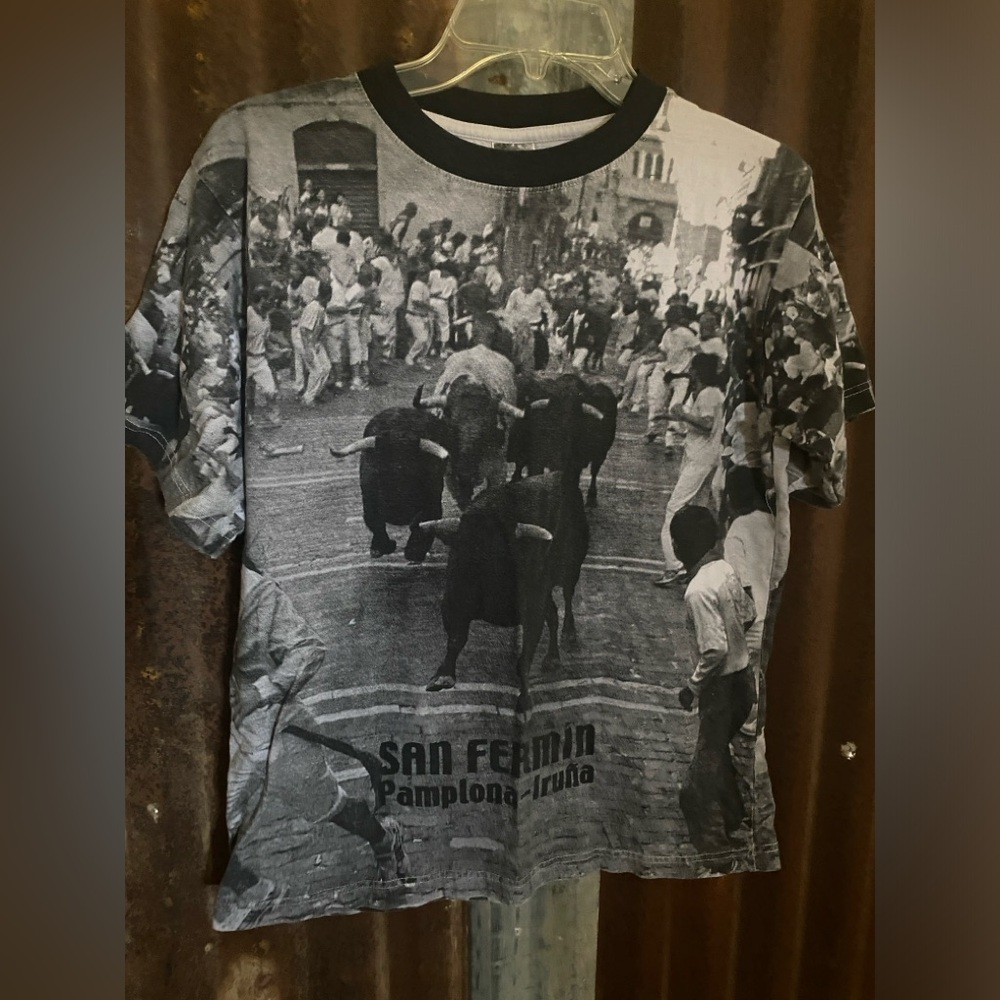 Black and White San Fermin Graphic Running with the Bulls T-Shirt